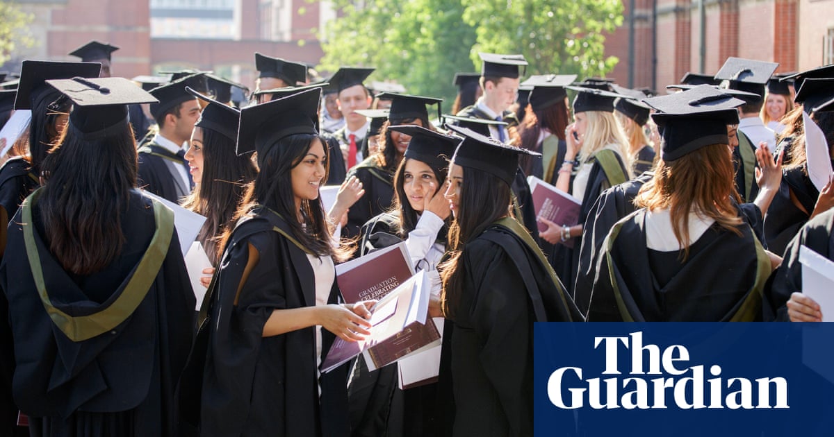 Aim for 70% tertiary education takeup by 2040, say UK university chiefs | University funding